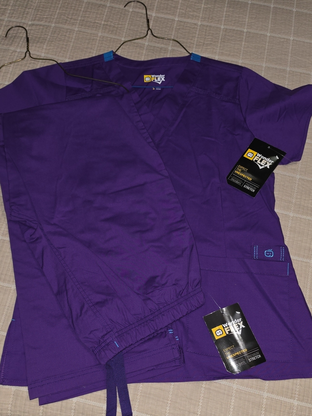WonderWink Purple Flex Scrub Set